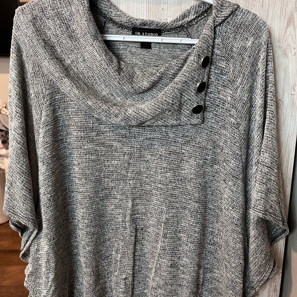 Flowy blouse